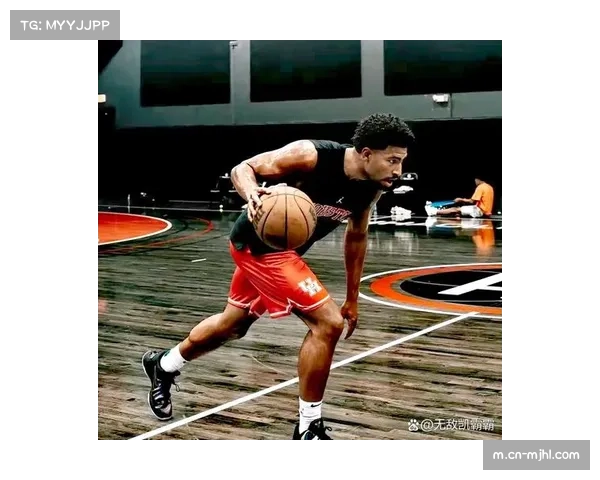 格莱姆斯三分手感火热 关键时刻独得24分引发关注